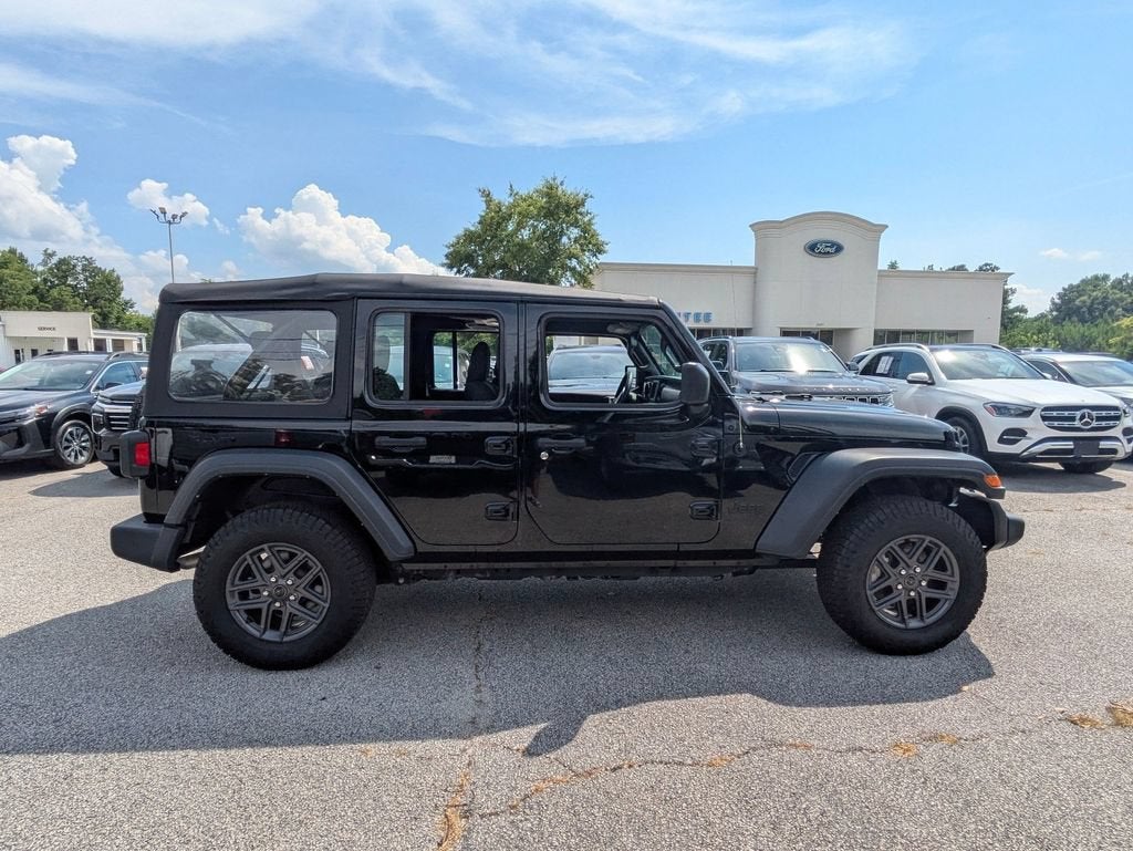 2022 Jeep Wrangler Unlimited Sport