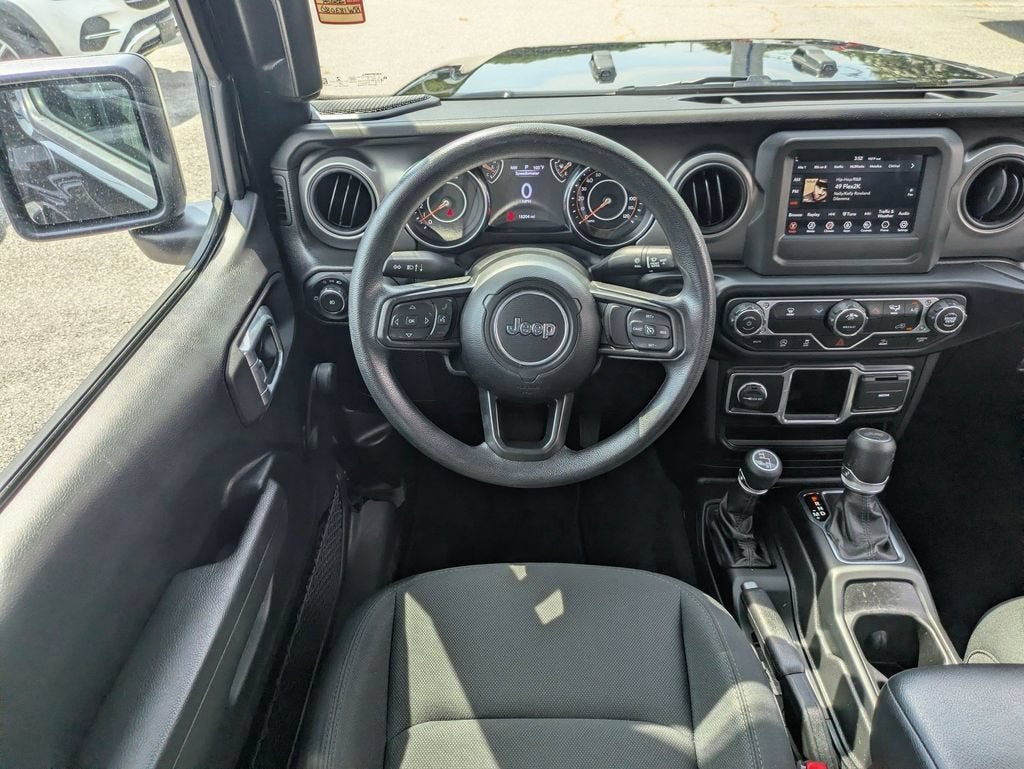 2022 Jeep Wrangler Unlimited Sport