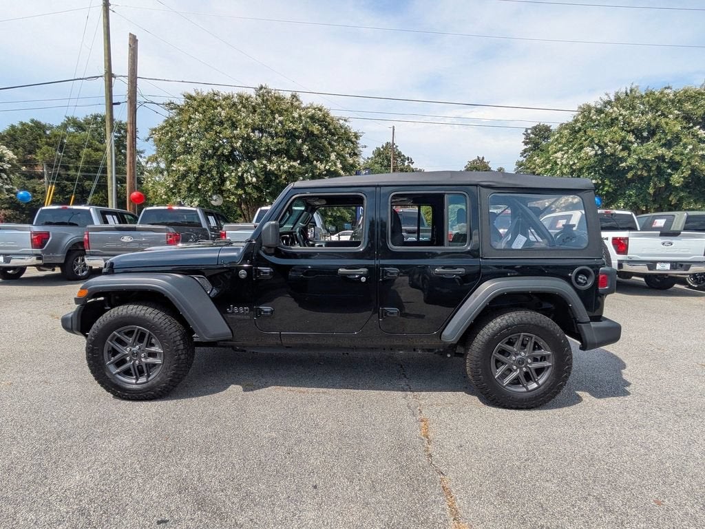 2022 Jeep Wrangler Unlimited Sport