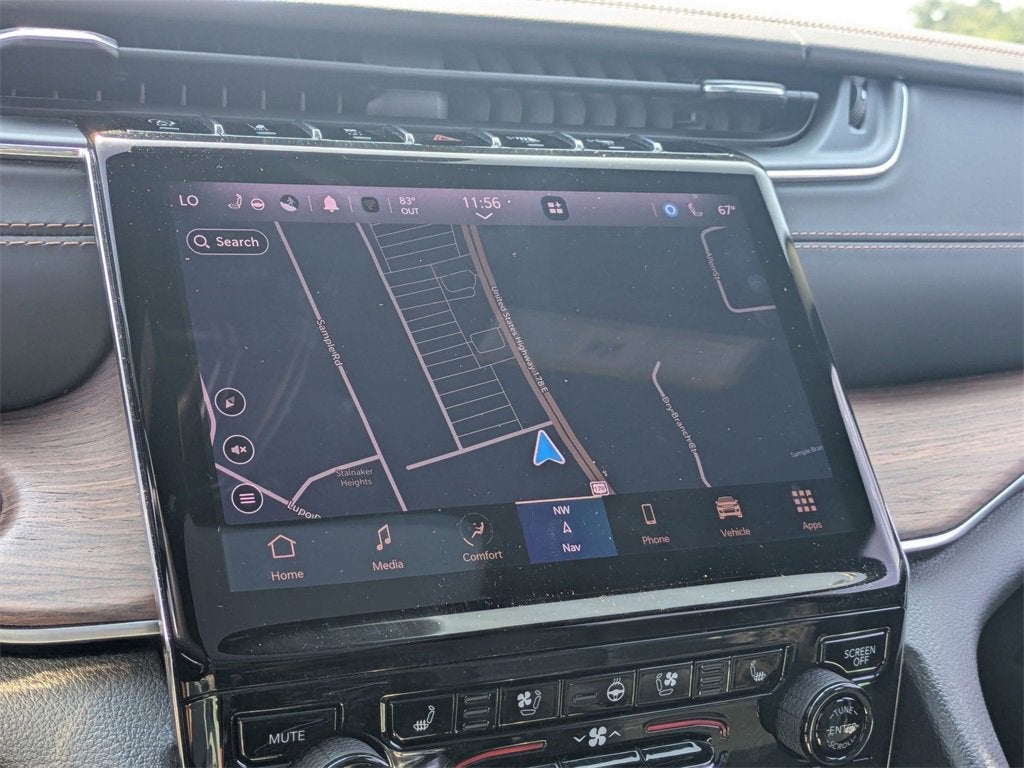 2022 Jeep Grand Cherokee Summit