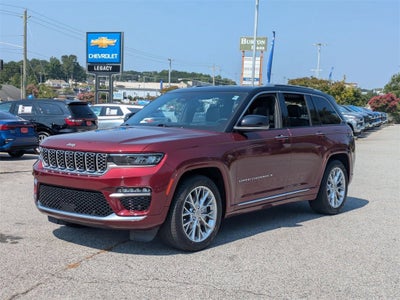 2022 Jeep Grand Cherokee Summit