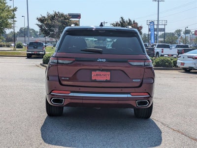 2022 Jeep Grand Cherokee Summit