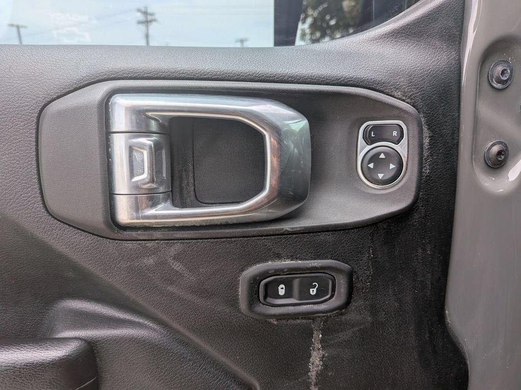 2021 Jeep Gladiator Willys