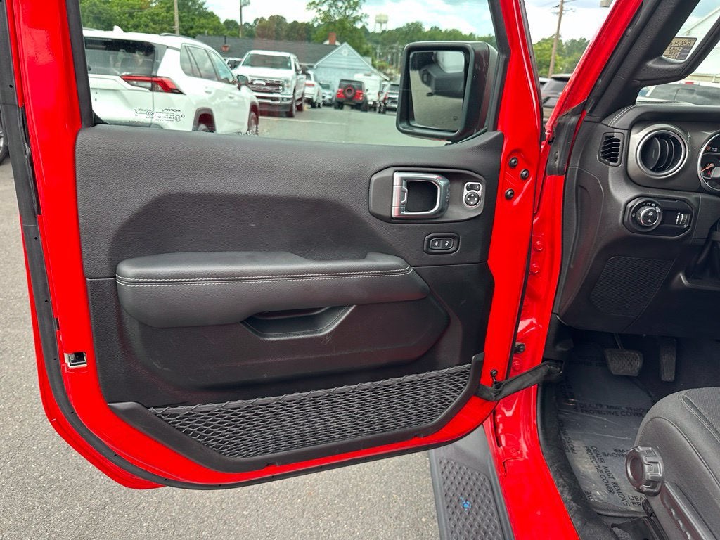 2023 Jeep Gladiator Overland