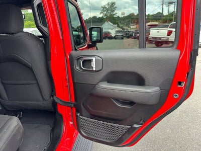 2023 Jeep Gladiator Overland