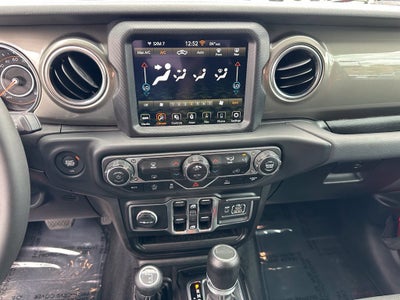 2023 Jeep Gladiator Overland