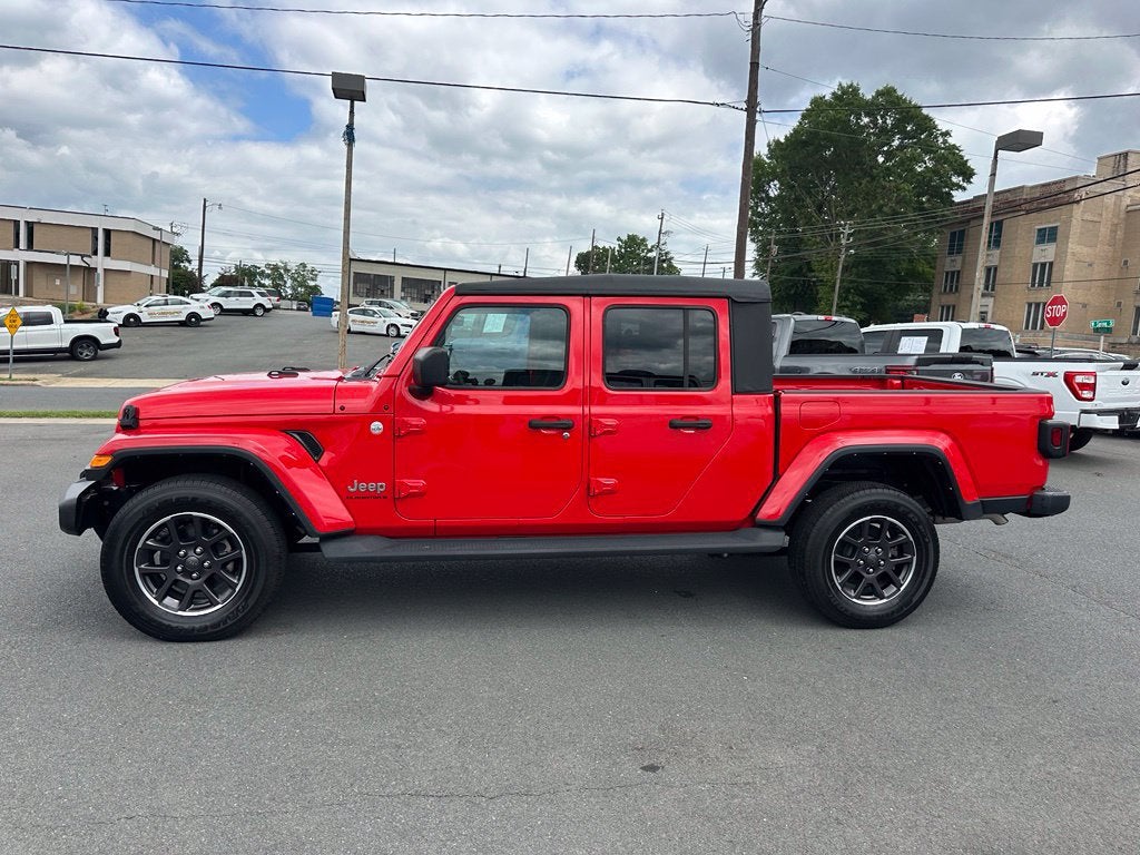 2023 Jeep Gladiator Overland