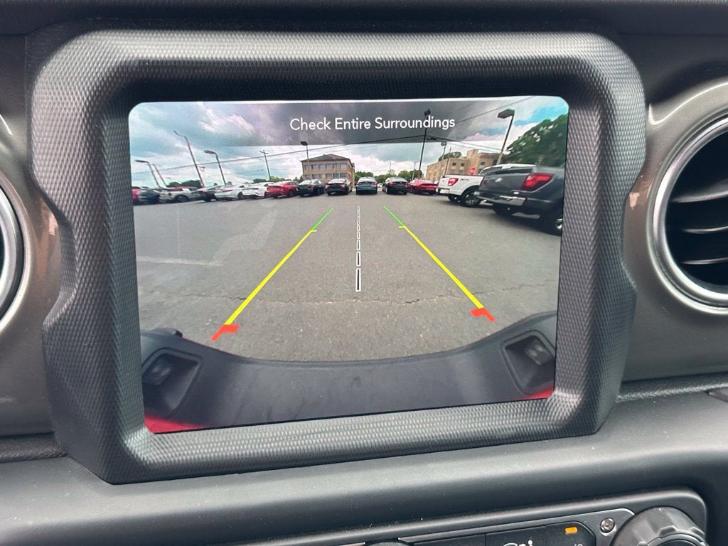 2023 Jeep Gladiator Overland