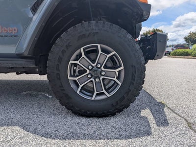 2025 Jeep Gladiator Mojave X