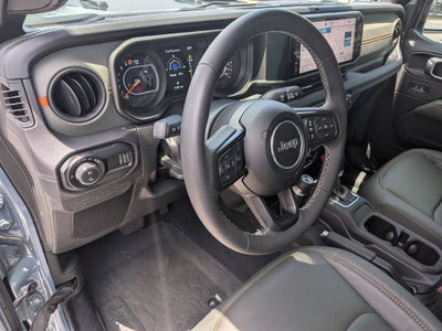 2025 Jeep Gladiator Mojave X