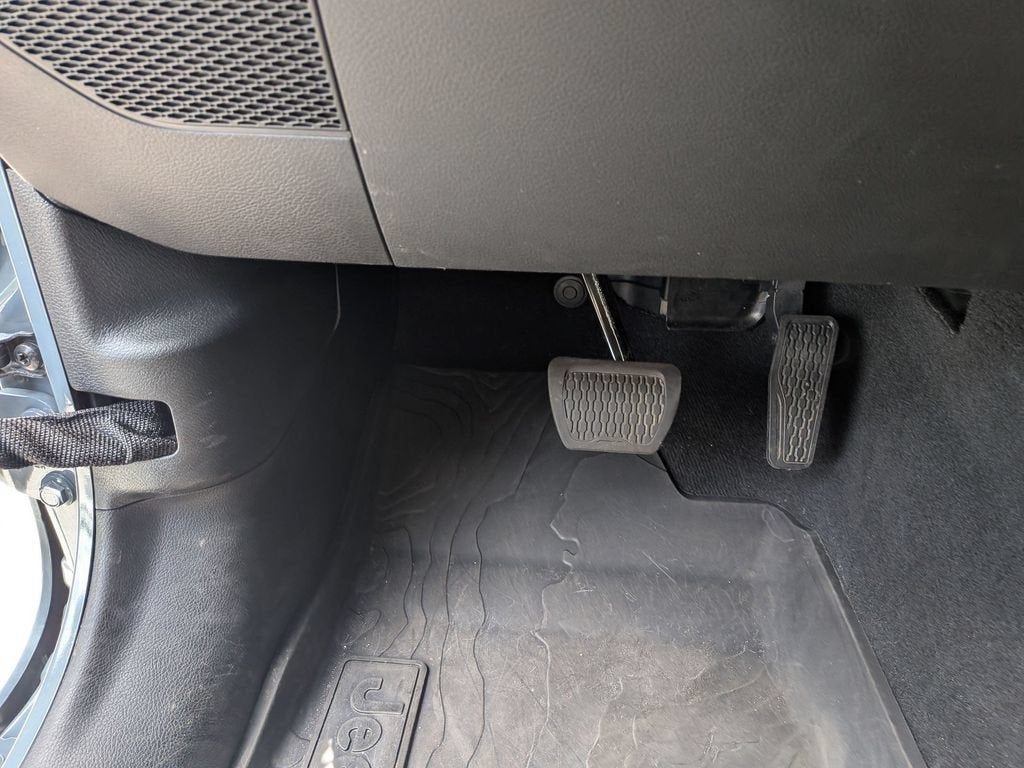 2025 Jeep Gladiator Mojave X