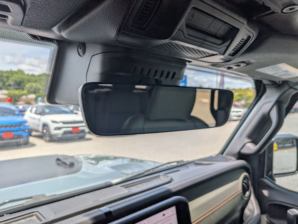2025 Jeep Gladiator Mojave X