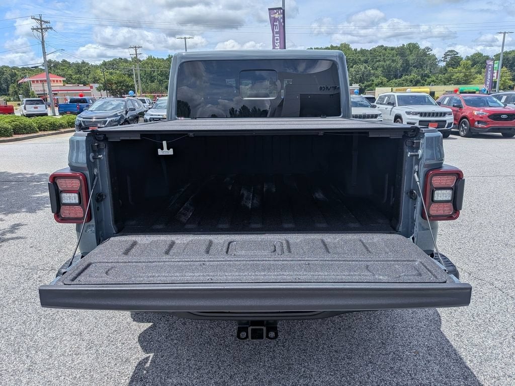 2025 Jeep Gladiator Mojave X