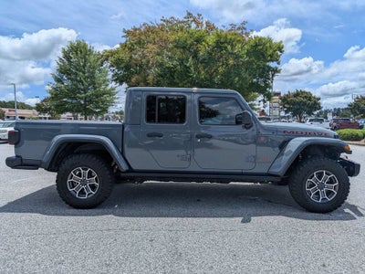 2025 Jeep Gladiator Mojave X