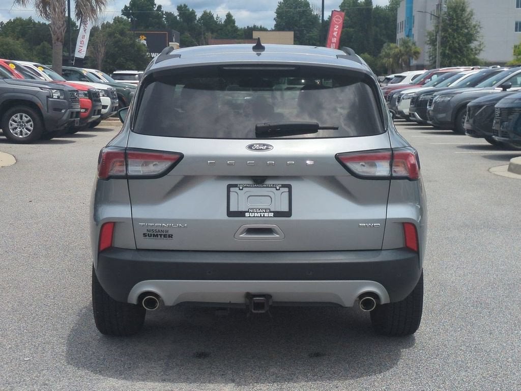2022 Ford Escape Titanium