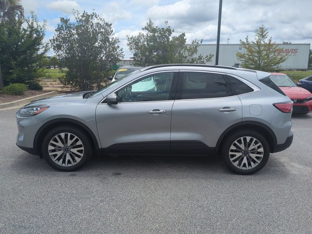 2022 Ford Escape Titanium