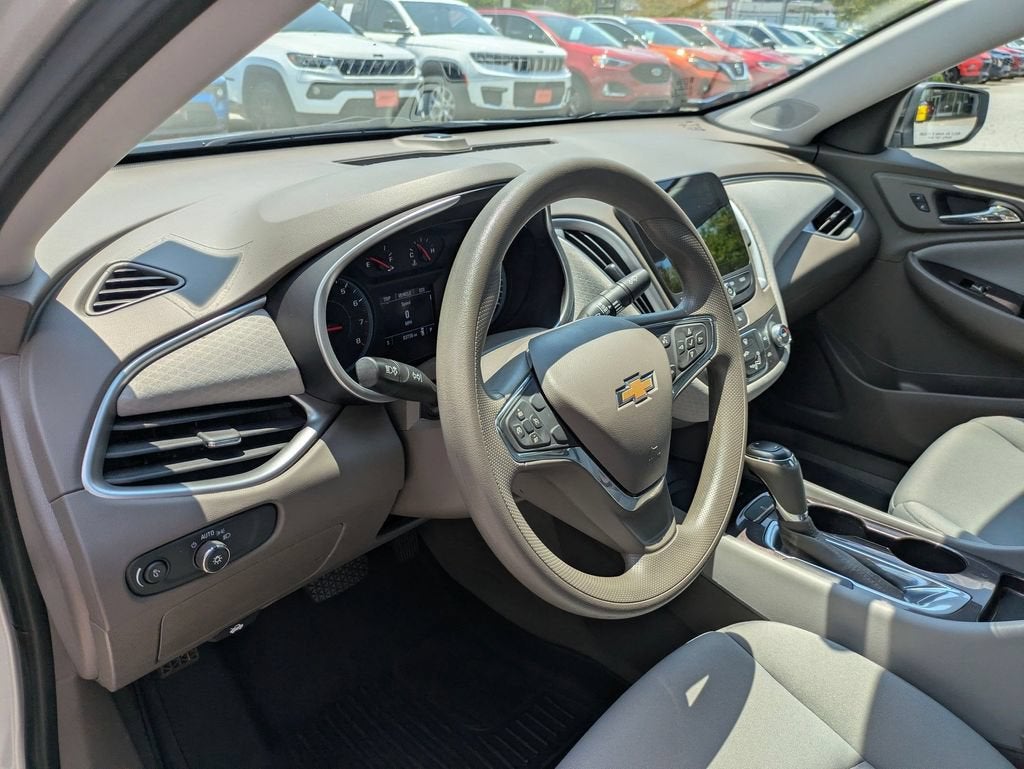 2020 Chevrolet Malibu LS
