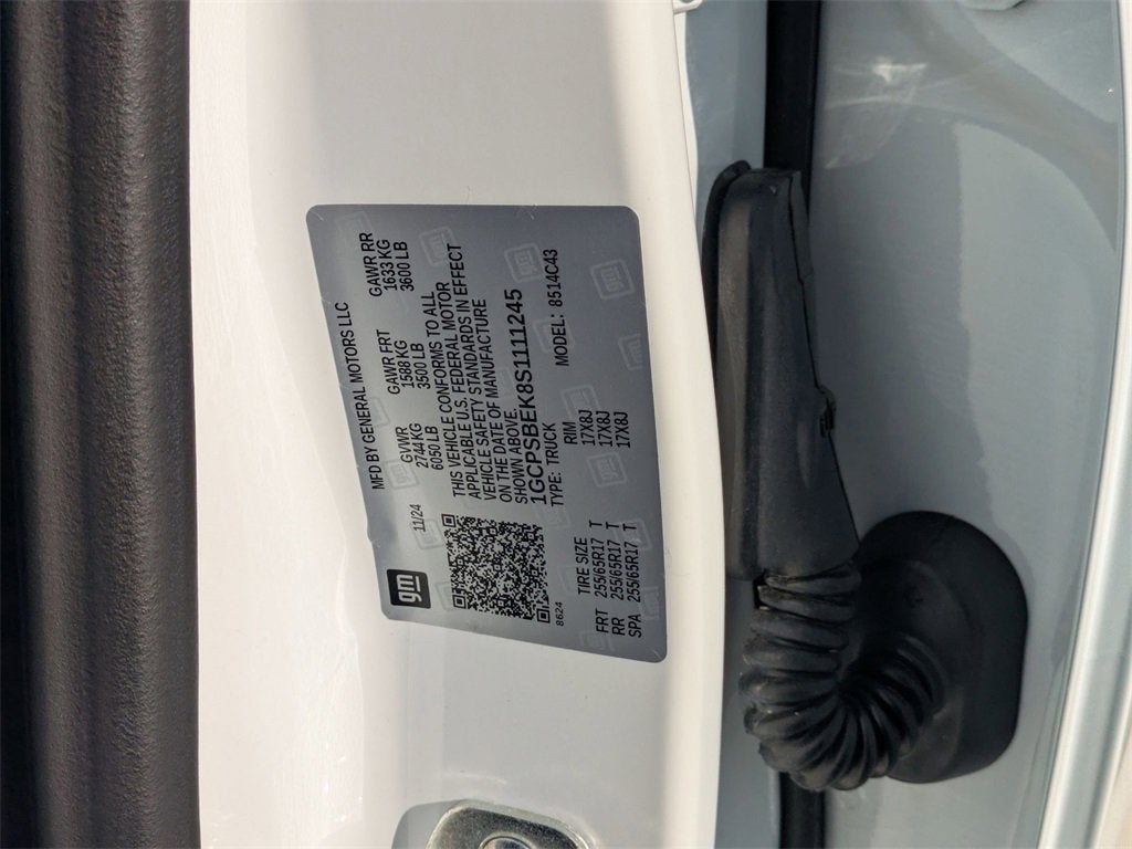 2025 Chevrolet Colorado WT/LT