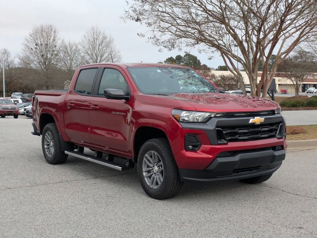 2024 Chevrolet Colorado LT