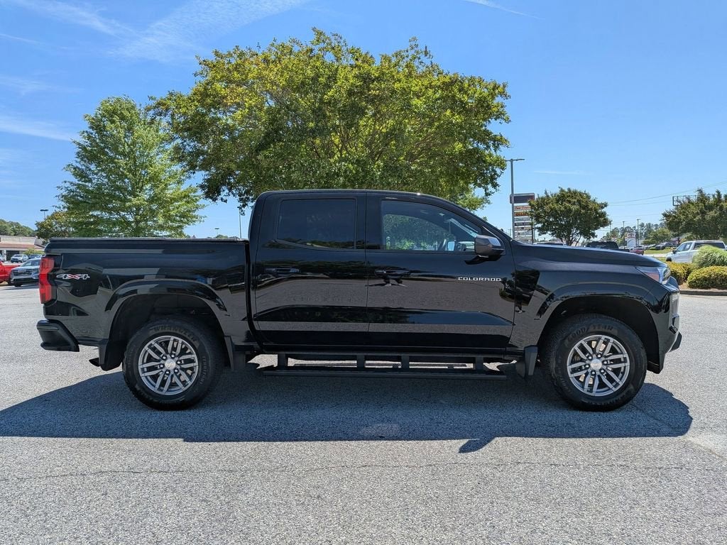 2024 Chevrolet Colorado LT