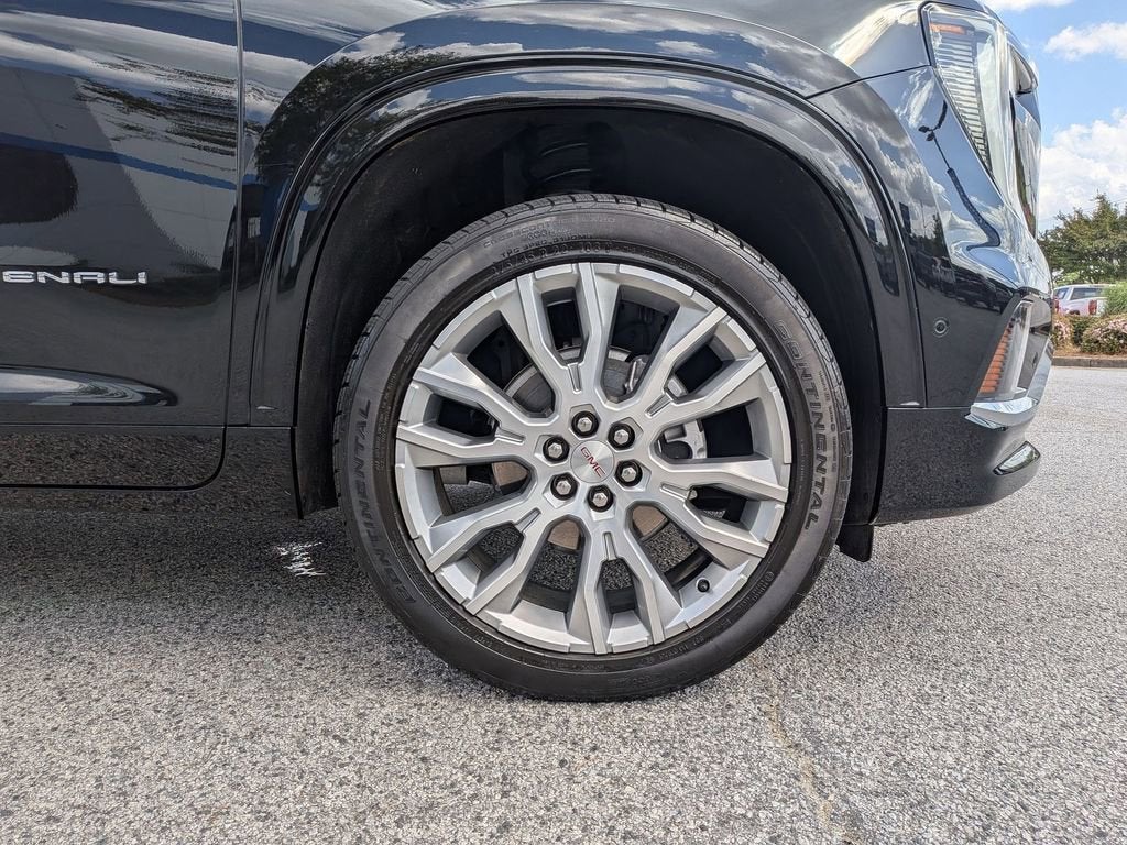2024 GMC Acadia Denali