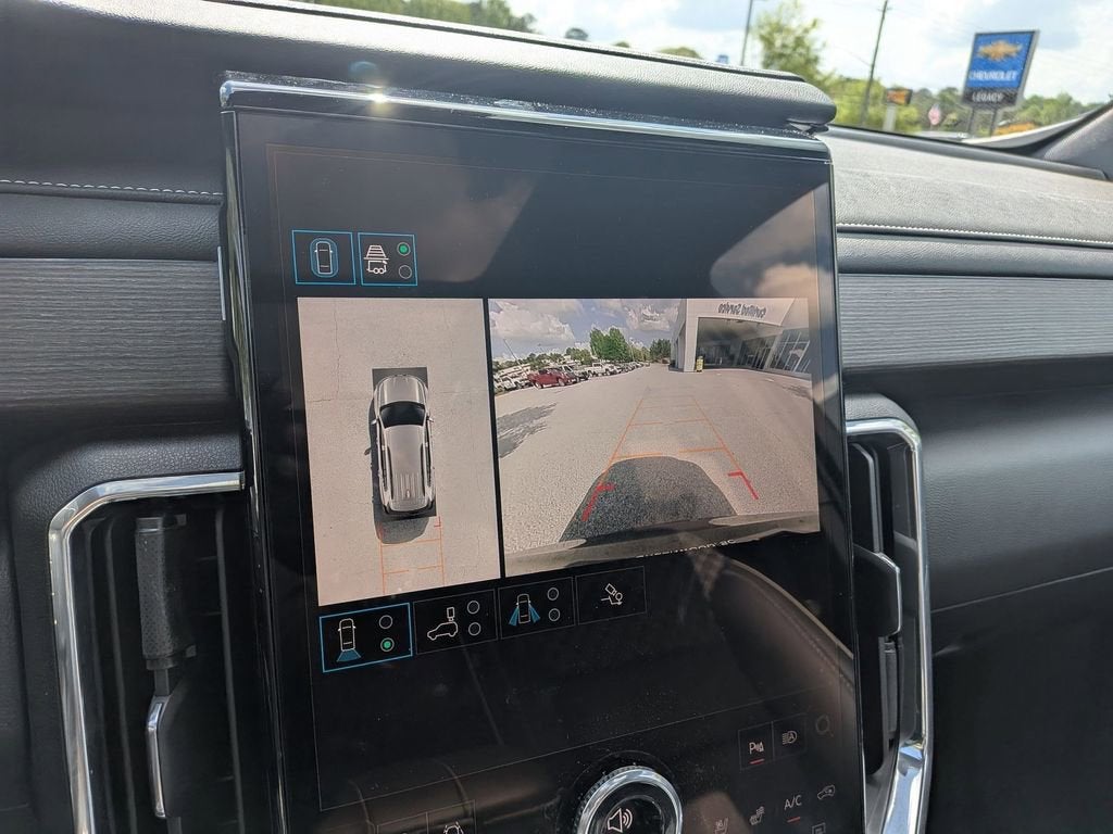 2024 GMC Acadia Denali