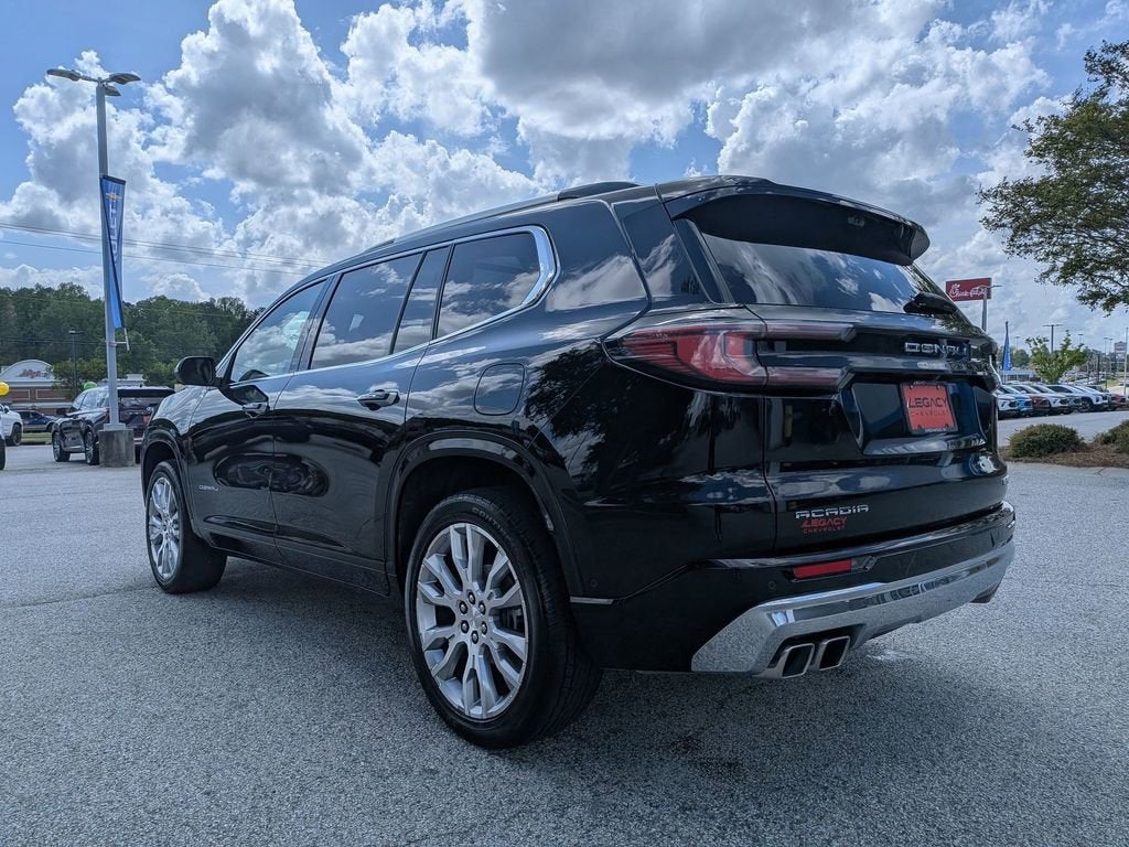 2024 GMC Acadia Denali