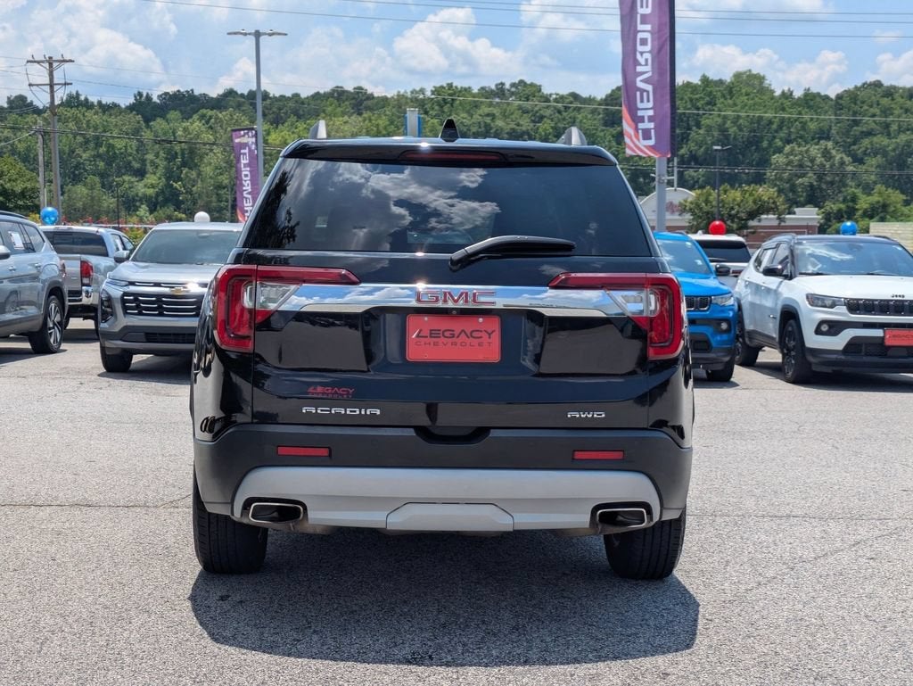 2023 GMC Acadia SLT