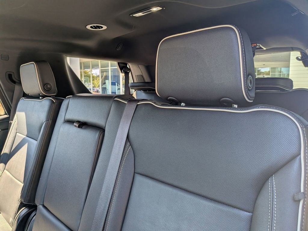2024 GMC Yukon SLT