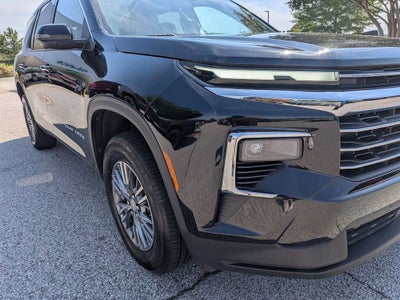 2024 Chevrolet Traverse LT