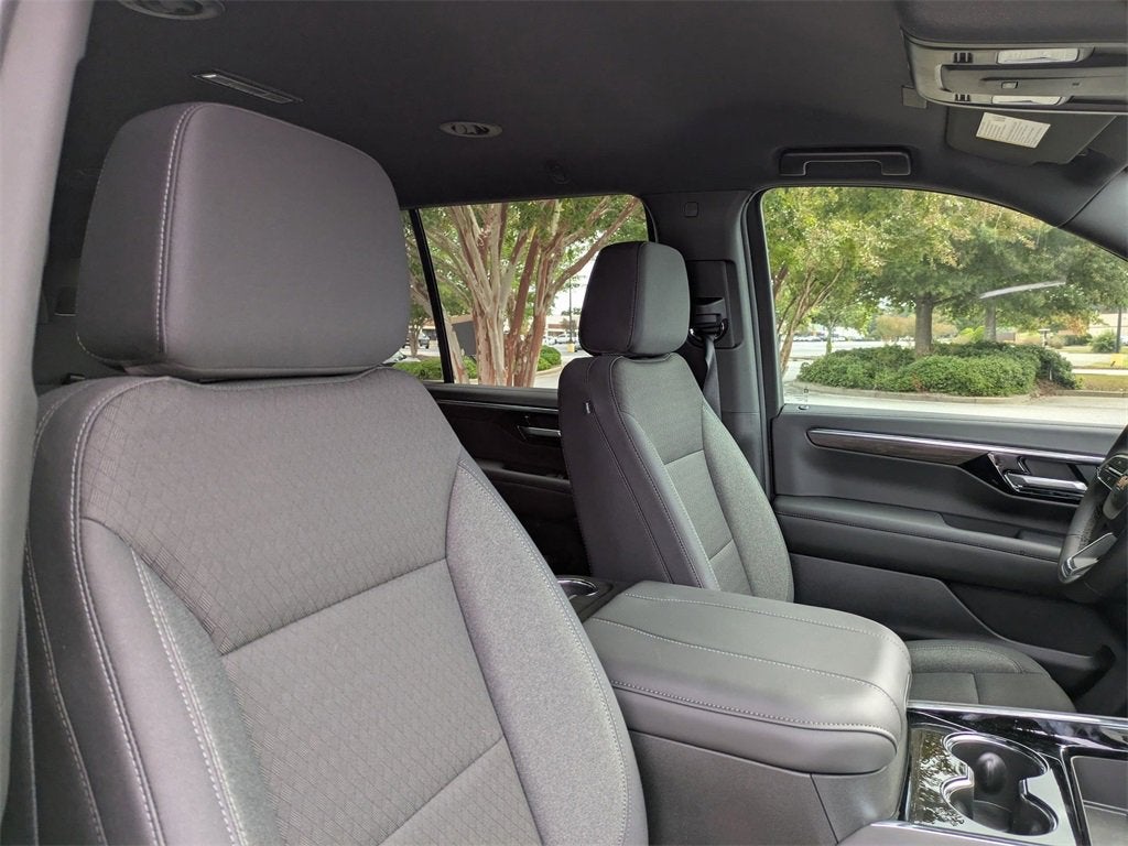 2025 Chevrolet Tahoe LS