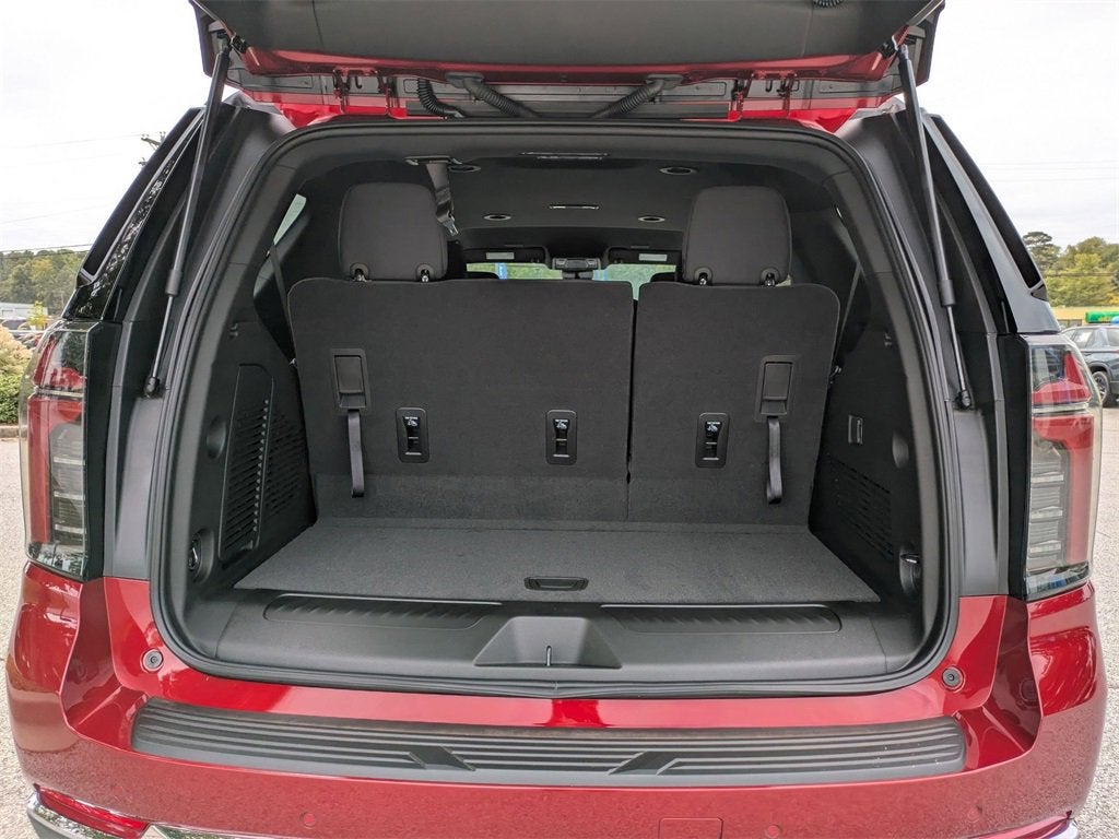 2025 Chevrolet Tahoe LS