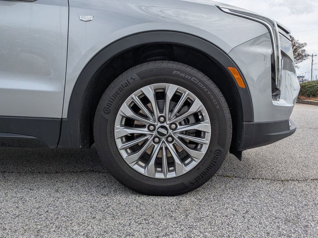 2025 Cadillac XT4 Premium Luxury