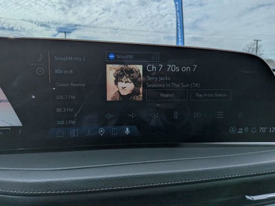 2025 Cadillac XT4 Premium Luxury