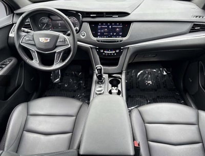 2023 Cadillac XT5 Luxury