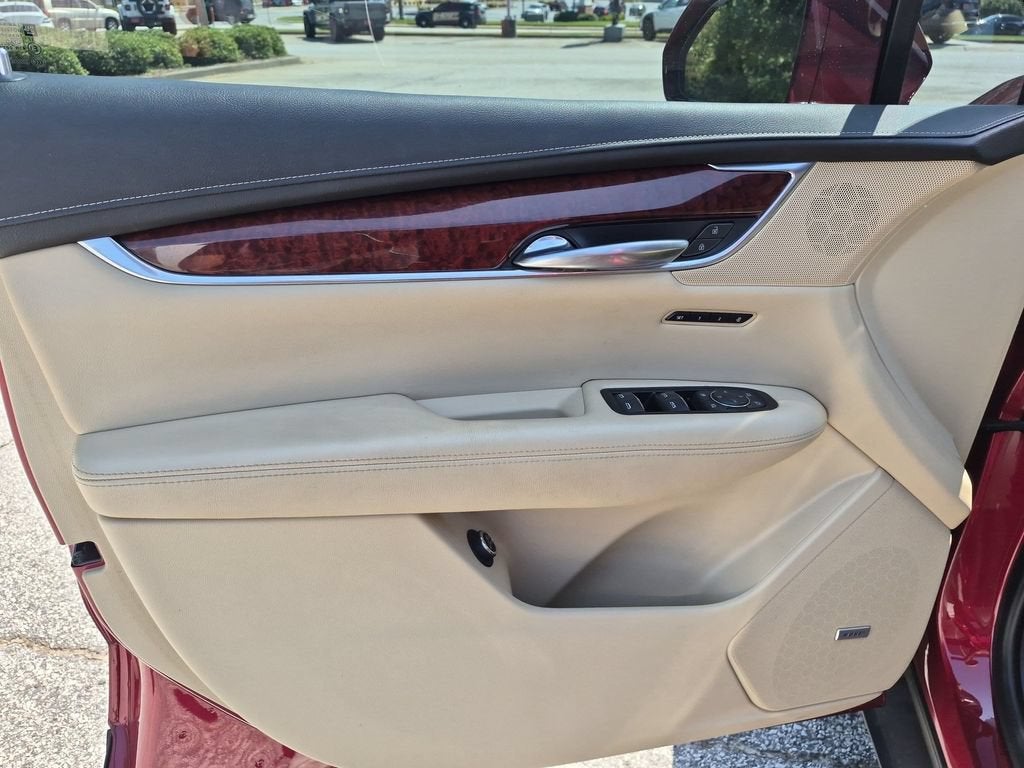 2019 Cadillac XT5 Luxury FWD