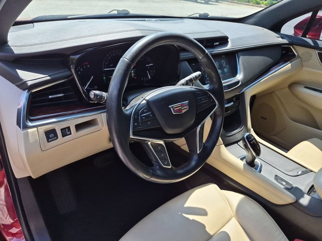 2019 Cadillac XT5 Luxury FWD