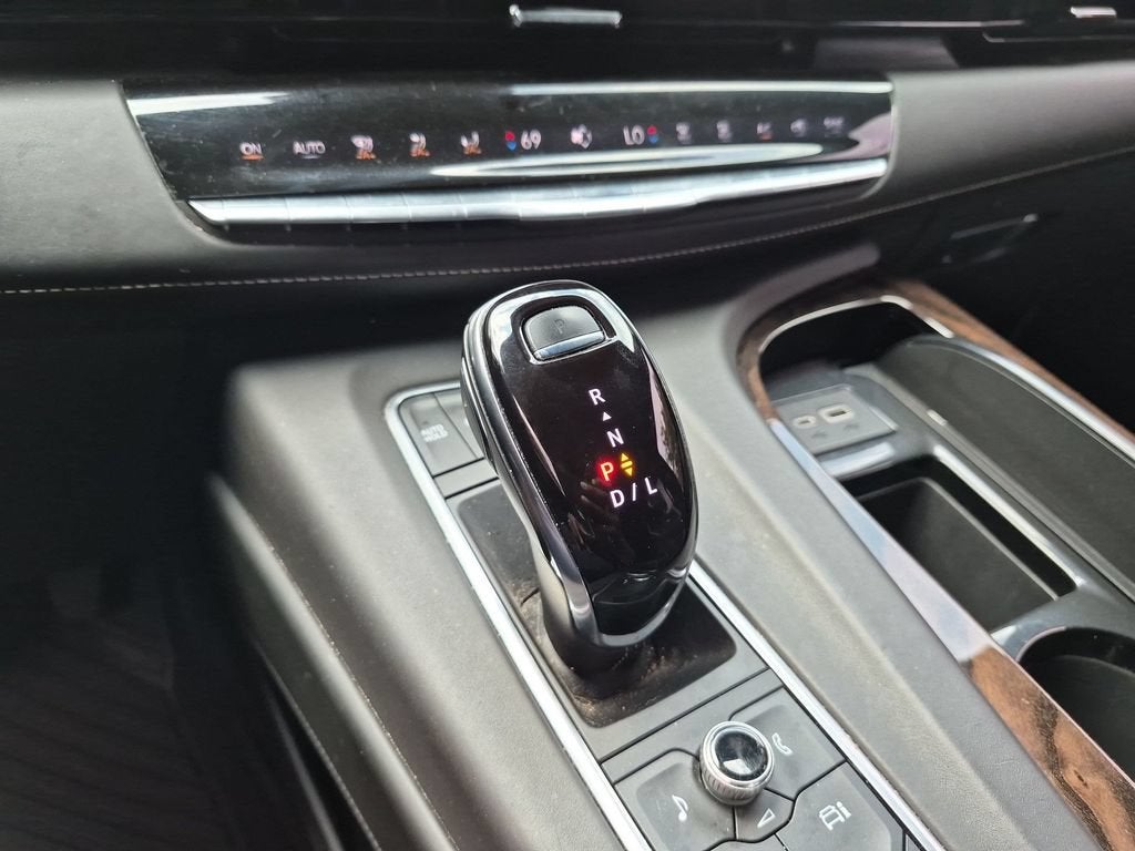2023 Cadillac Escalade 4WD Premium Luxury Platinum