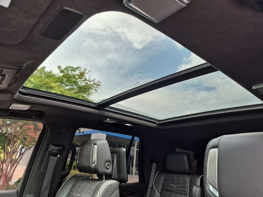 2023 Cadillac Escalade 4WD Premium Luxury Platinum