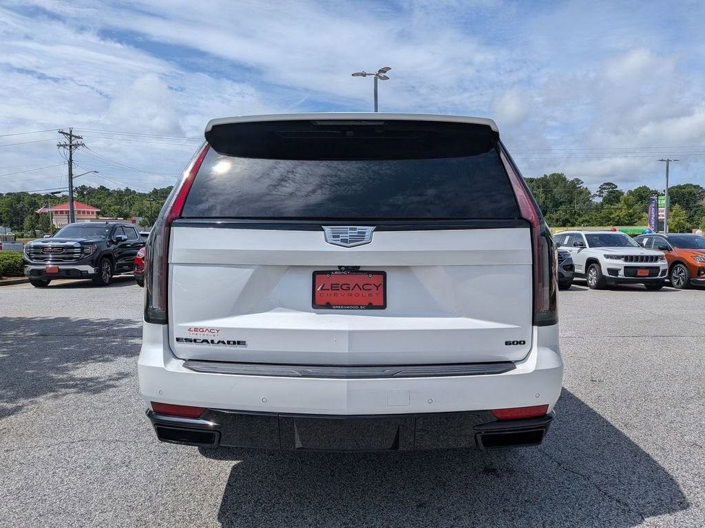 2022 Cadillac Escalade Sport Platinum