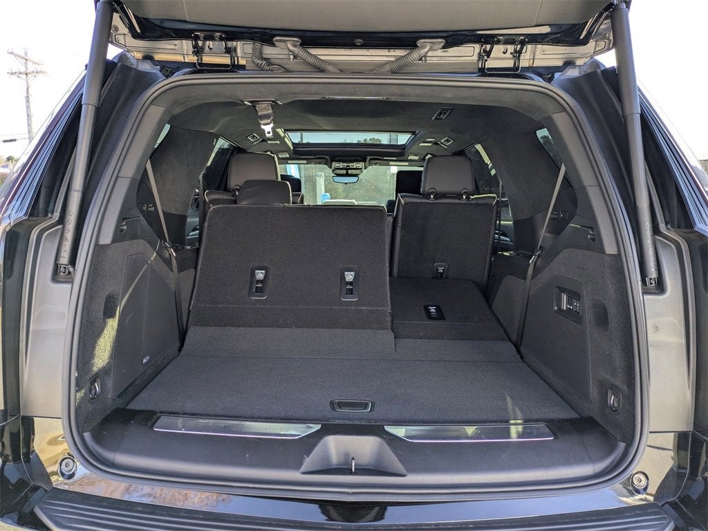 2025 Cadillac Escalade Sport Platinum