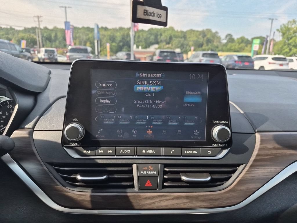 2025 Nissan Altima SV