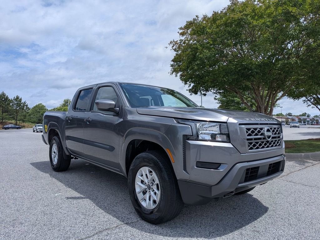2024 Nissan Frontier SV