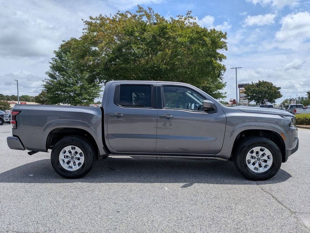2024 Nissan Frontier SV