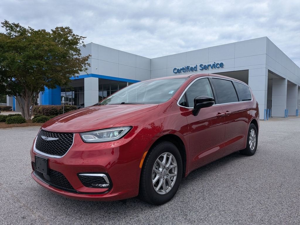 2024 Chrysler Pacifica Touring L