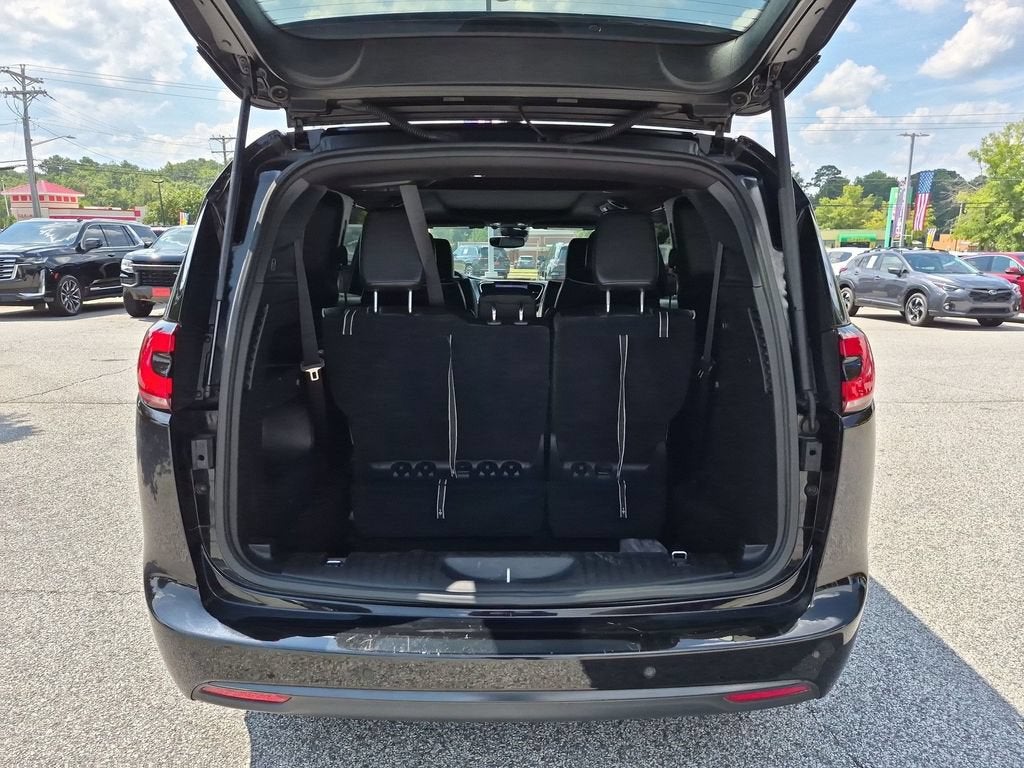 2025 Chrysler Pacifica Limited