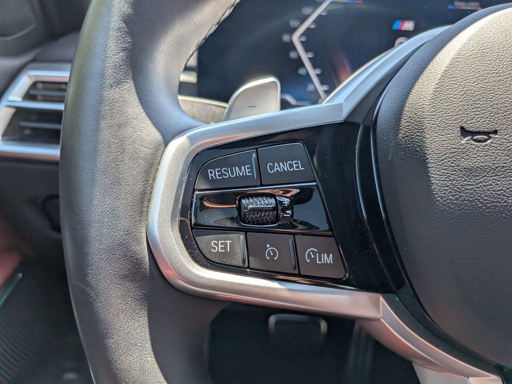 2025 BMW 3 Series 330i