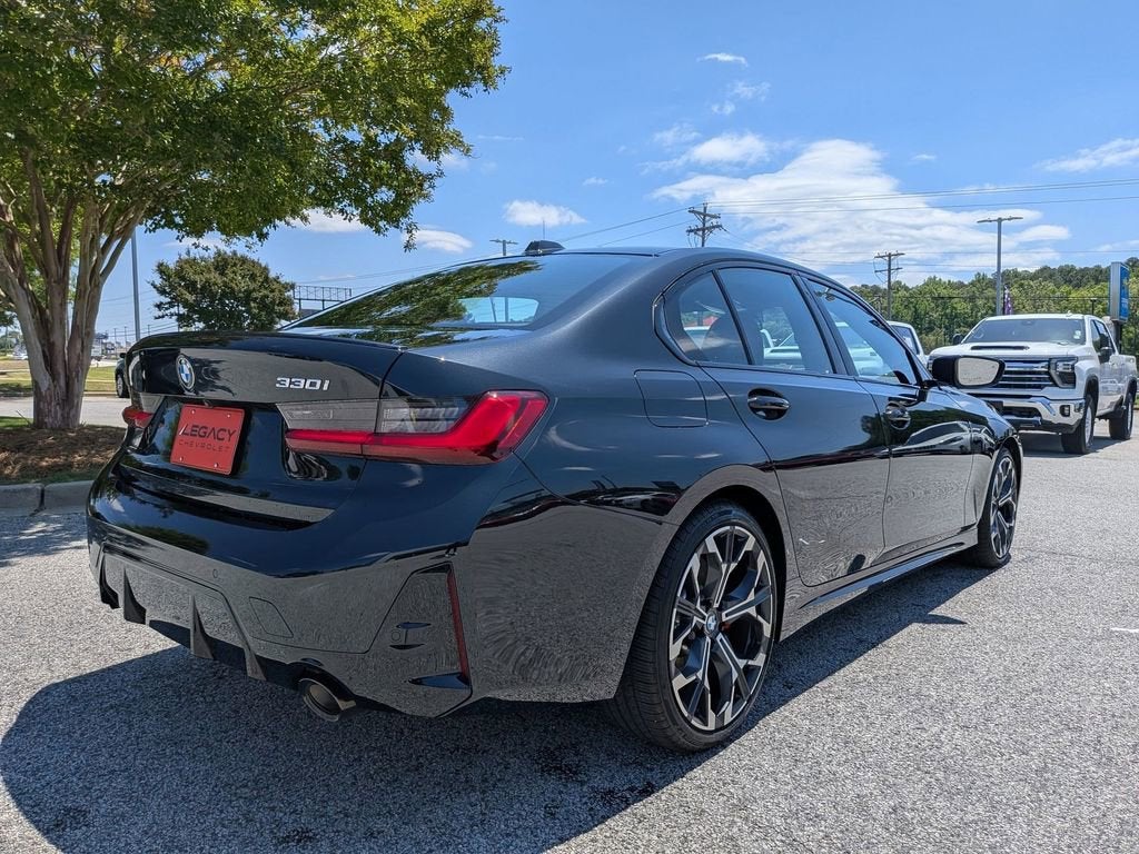 2025 BMW 3 Series 330i