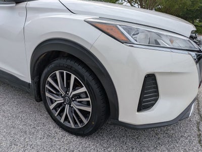 2022 Nissan Kicks SV