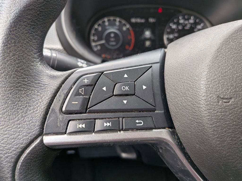 2022 Nissan Kicks SV